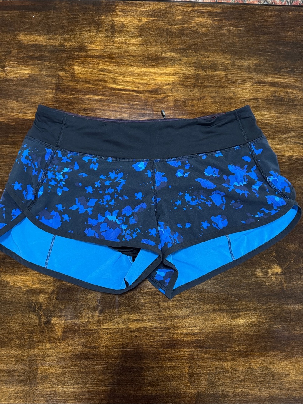 lululemon athletica Black and Blue Printed Athletic Shorts